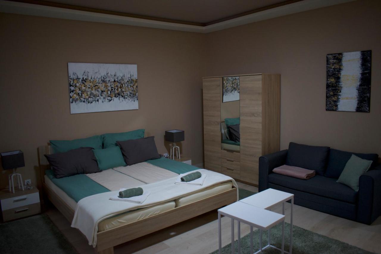 Gerti Apartman 2 Nyiregyhaza Exterior photo